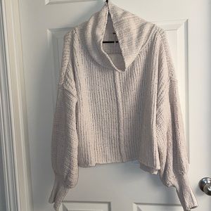 Free People White Sweater Size Medium